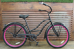 Black Frame/Hot Pink Wheels